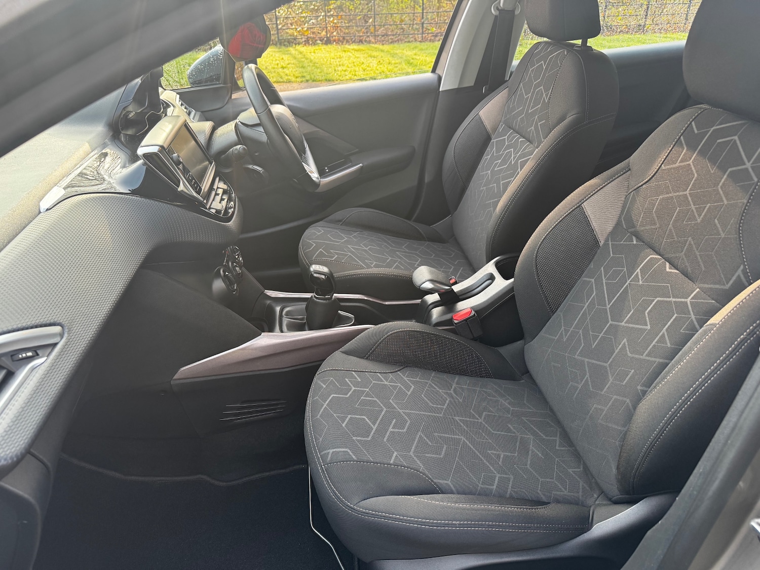 Used Peugeot 2008 2016 for sale - 78028551: Photo 20