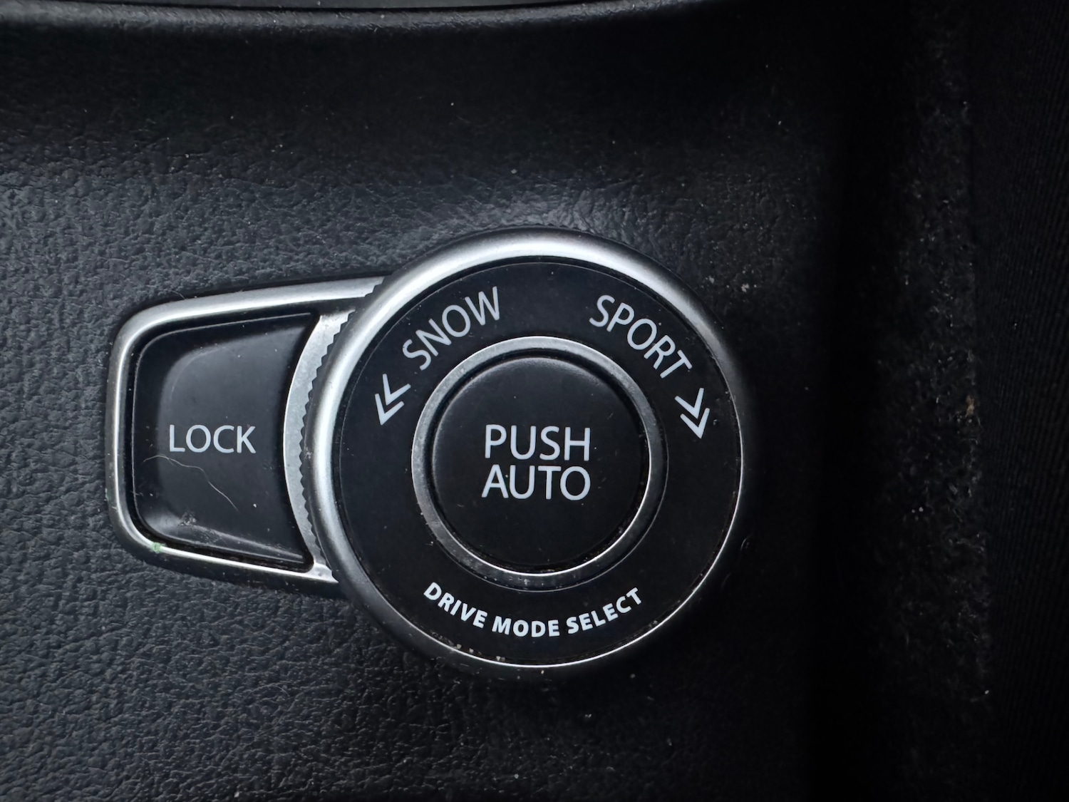 Used Suzuki SX4 S-Cross 2015 for sale - 77676572: Photo 27