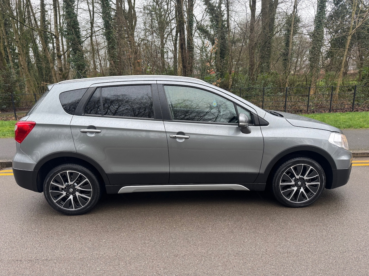 Used Suzuki SX4 S-Cross 2015 for sale - 77676572: Photo 8