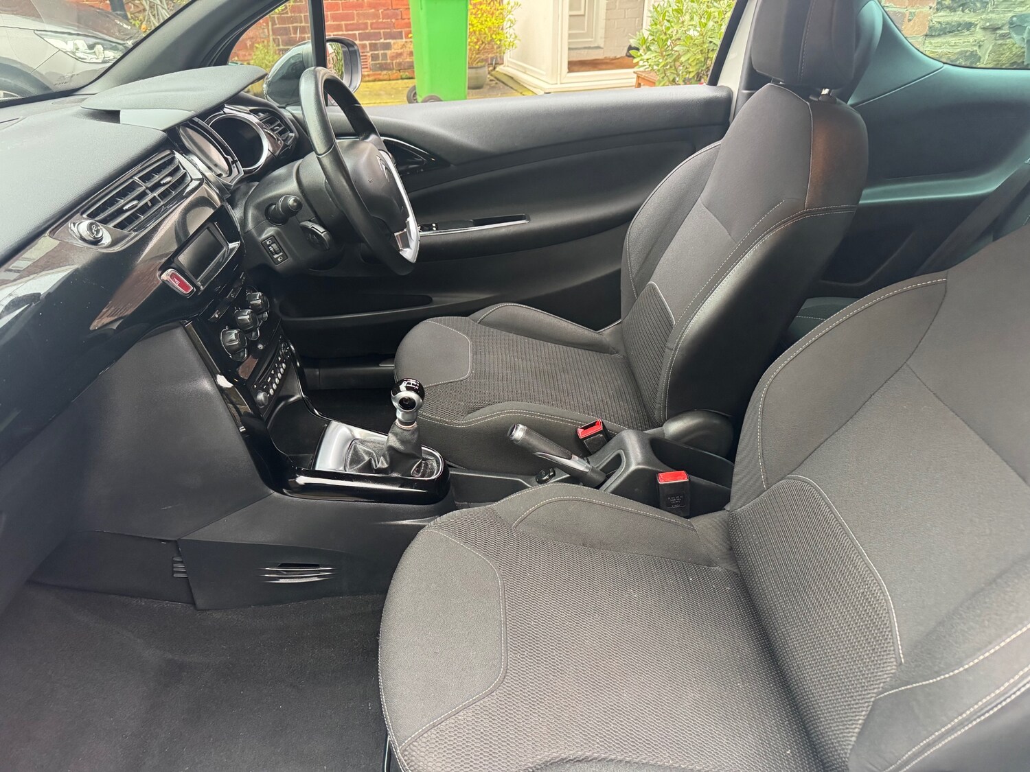 Used Citroen DS3 2013 for sale - 77318581: Photo 19