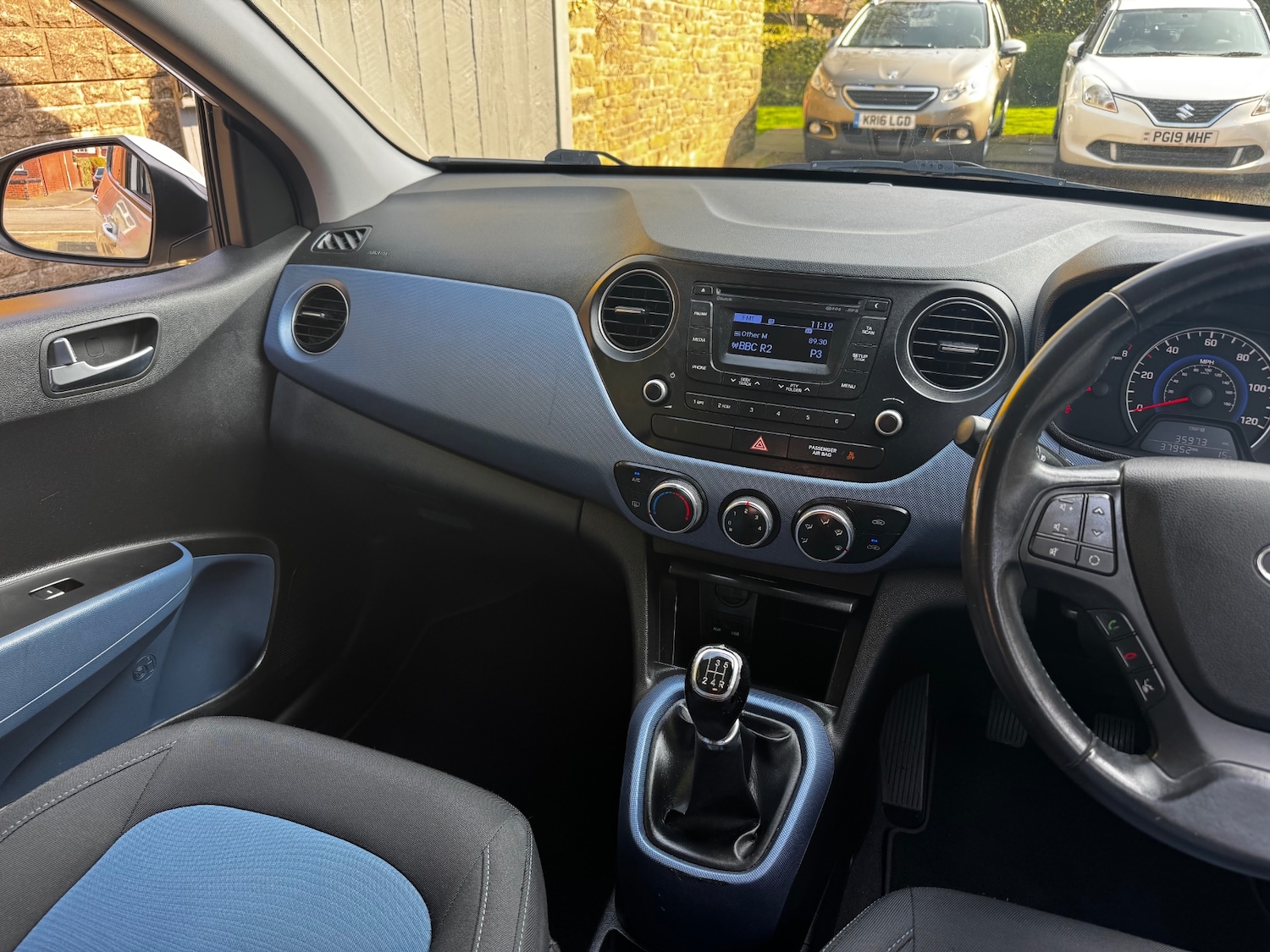 Used Hyundai i10 2014 for sale - 78028299: Photo 17