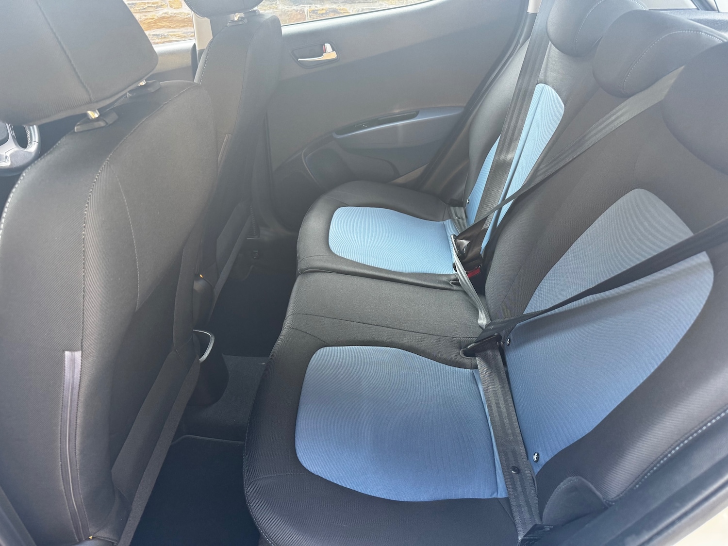 Used Hyundai i10 2014 for sale - 78028299: Photo 23