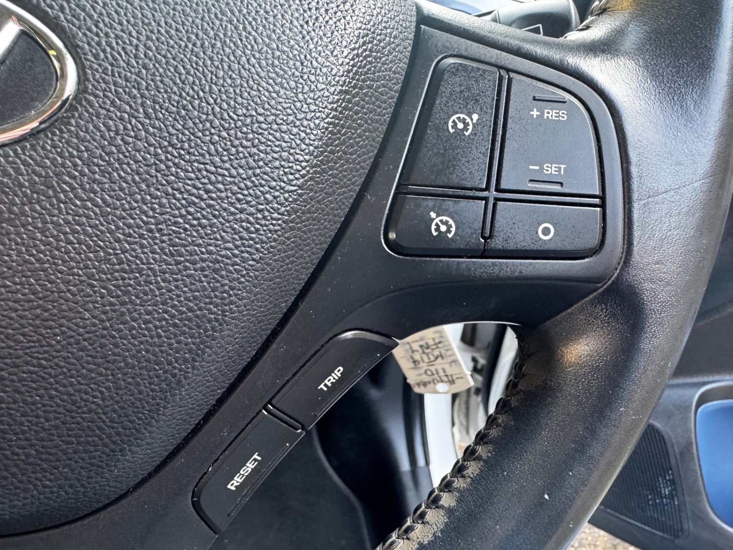 Used Hyundai i10 2014 for sale - 78028299: Photo 31