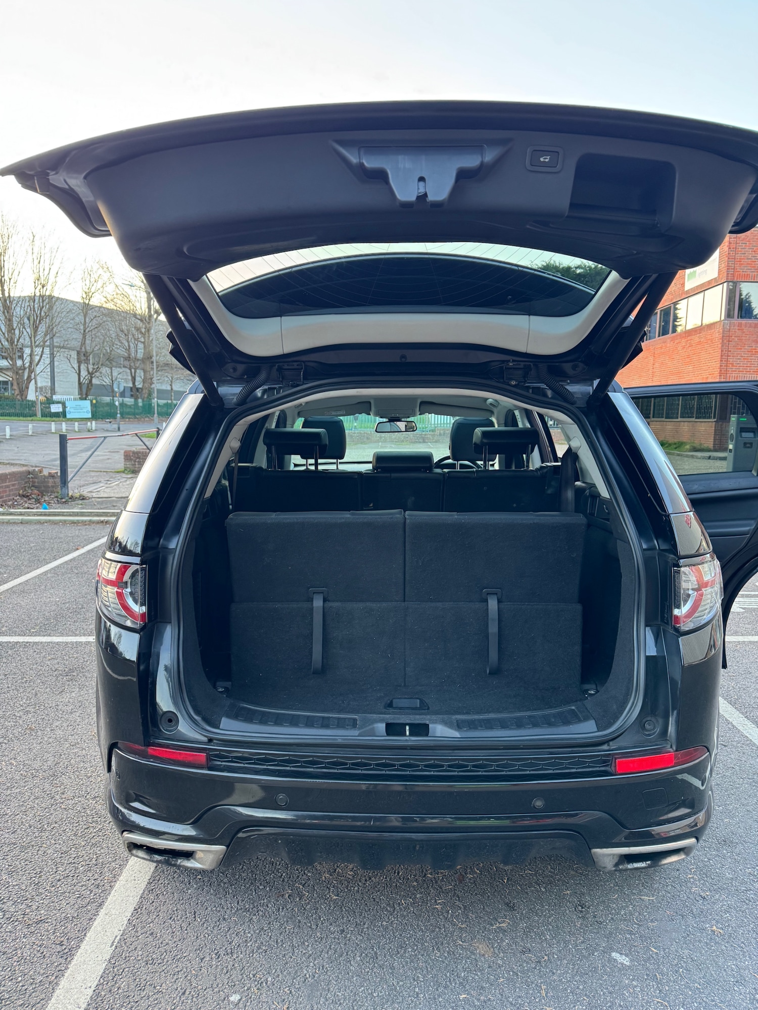 Used Land Rover Discovery Sport 2018 for sale - 77052148: Photo 12
