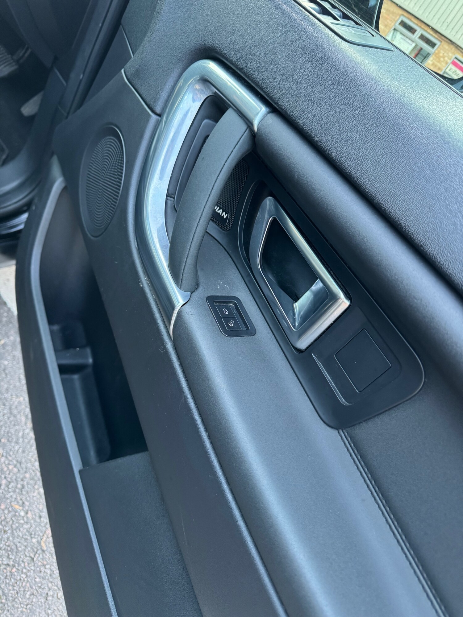 Used Land Rover Discovery Sport 2018 for sale - 77052148: Photo 27