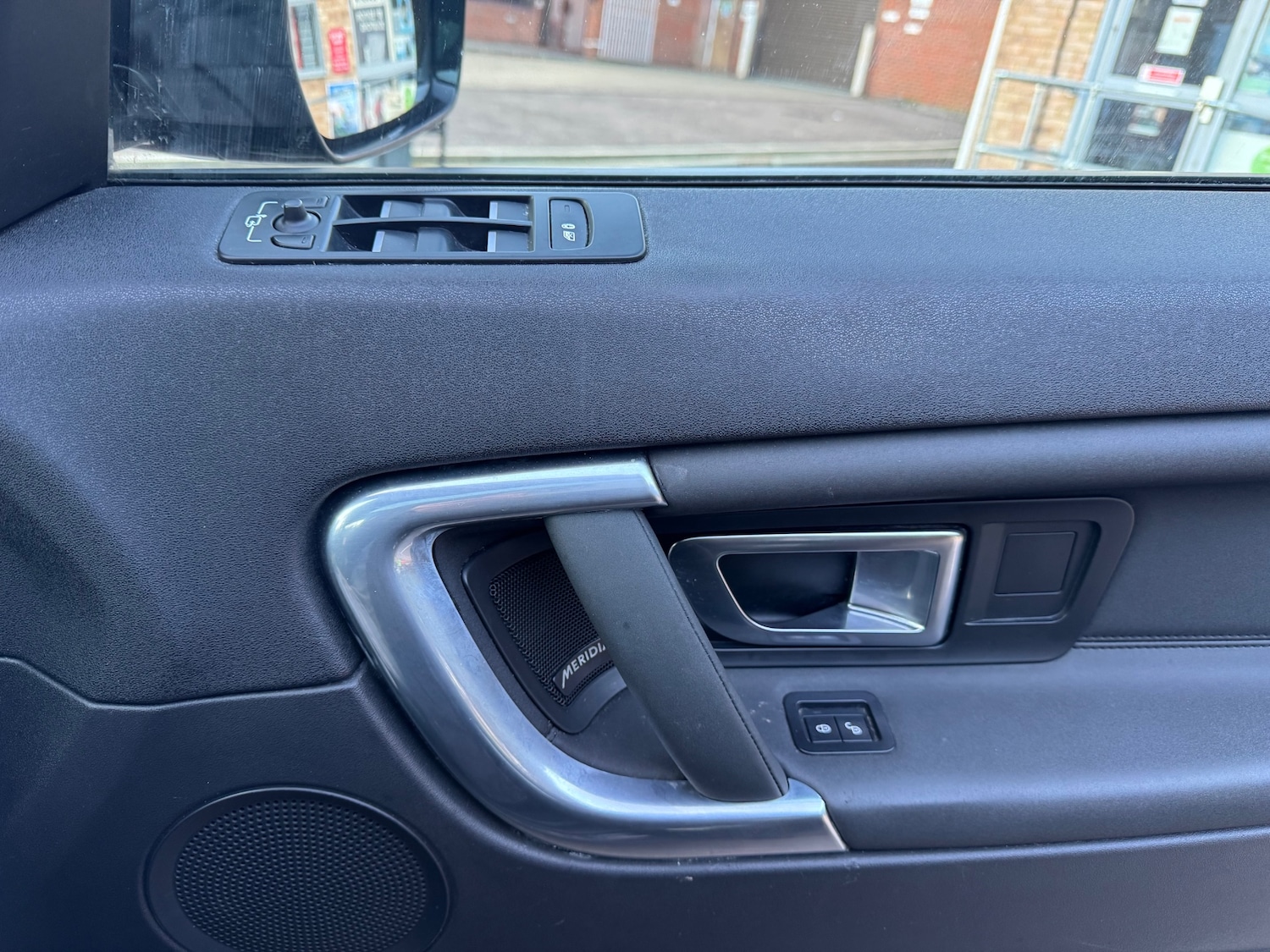 Used Land Rover Discovery Sport 2018 for sale - 77052148: Photo 35