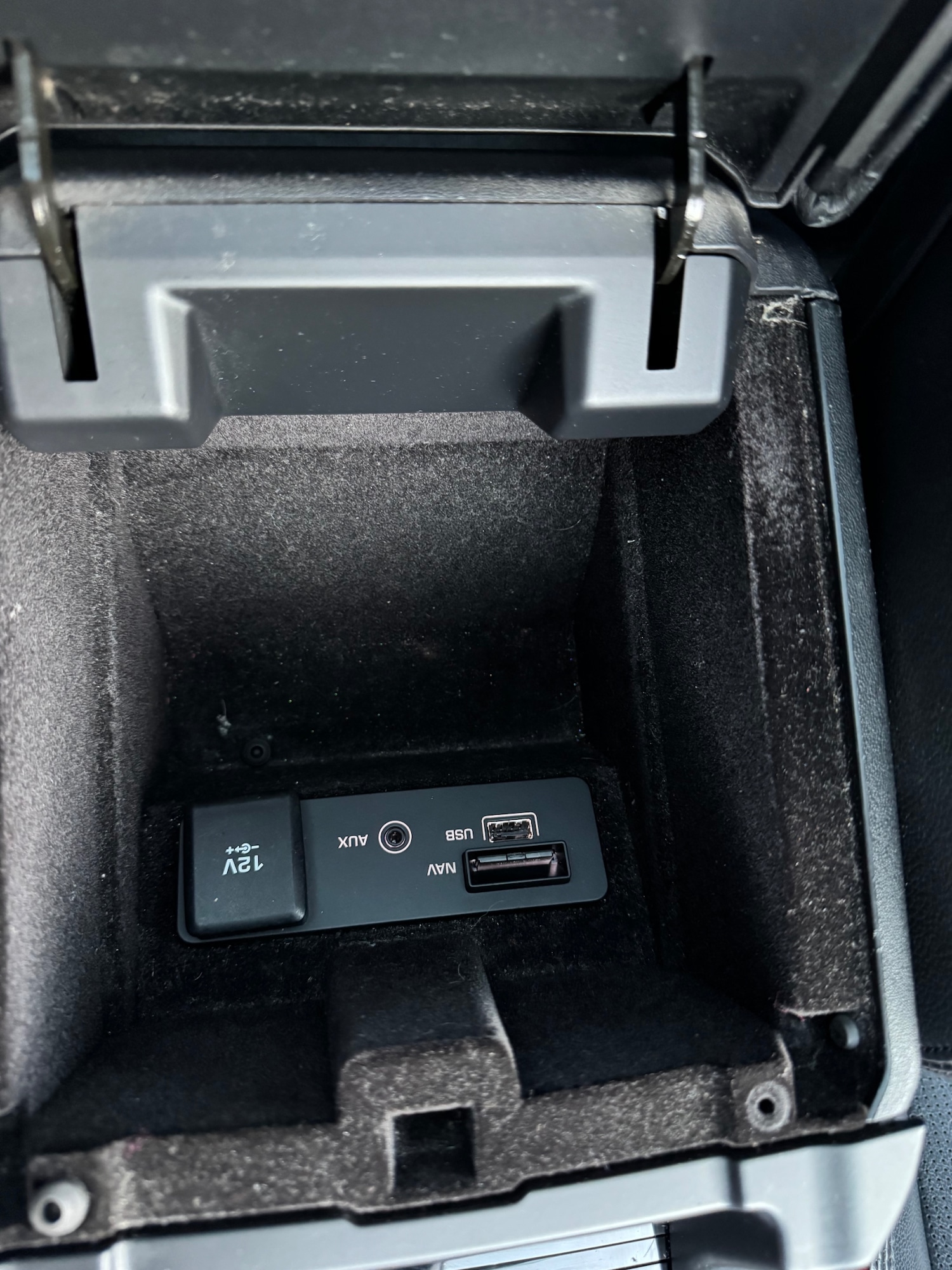 Used Land Rover Discovery Sport 2018 for sale - 77052148: Photo 41