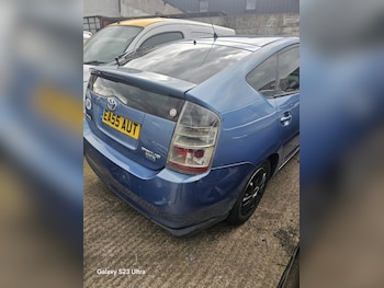 Used Toyota Prius 2005 for sale - 79552445: Photo