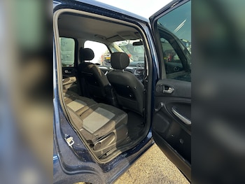 Used Ford Galaxy 2015 for sale - 75581346: Photo