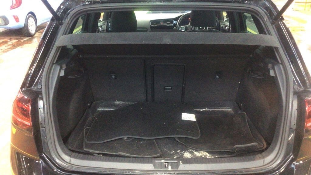 Used Volkswagen Golf 2019 for sale - 76908228: Photo 16