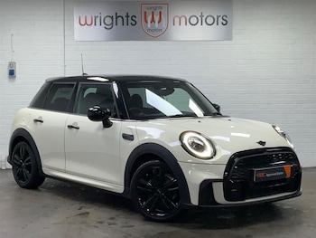 Used MINI Hatch 2022 for sale - 75570619: Photo