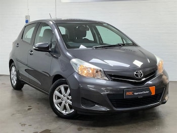 Used Toyota Yaris 2013 for sale - 75738782: Photo