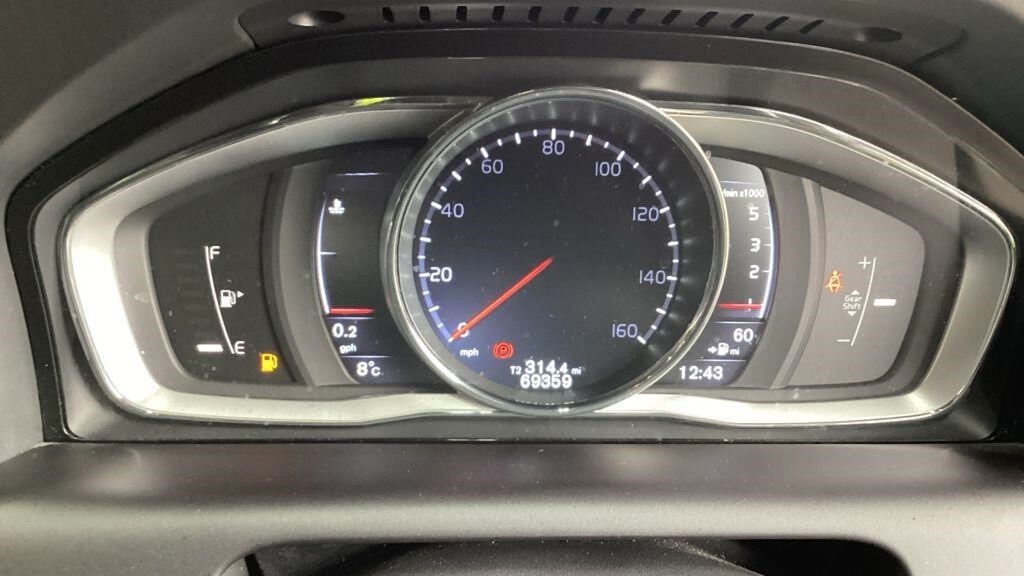 Used Volvo XC60 2015 for sale - 77319200: Photo 14