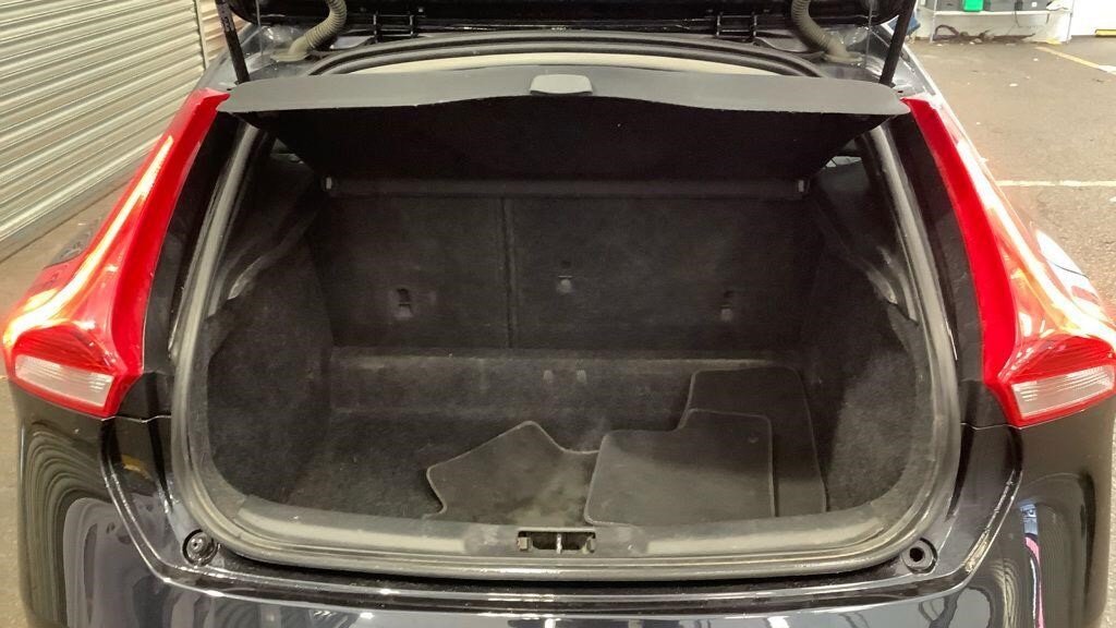 Used Volvo V40 2013 for sale - 77519522: Photo 16