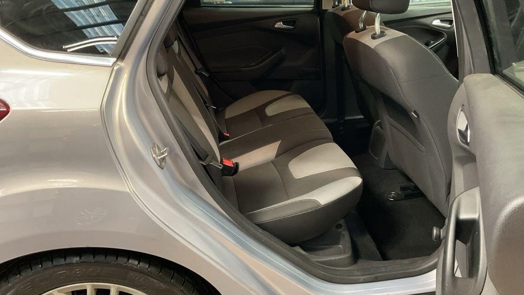 Used Ford Focus 2012 for sale - 77319210: Photo 11