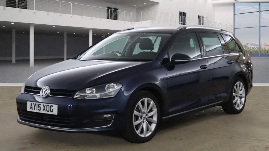 Used Volkswagen Golf 2015 for sale - 76534140: Photo 2