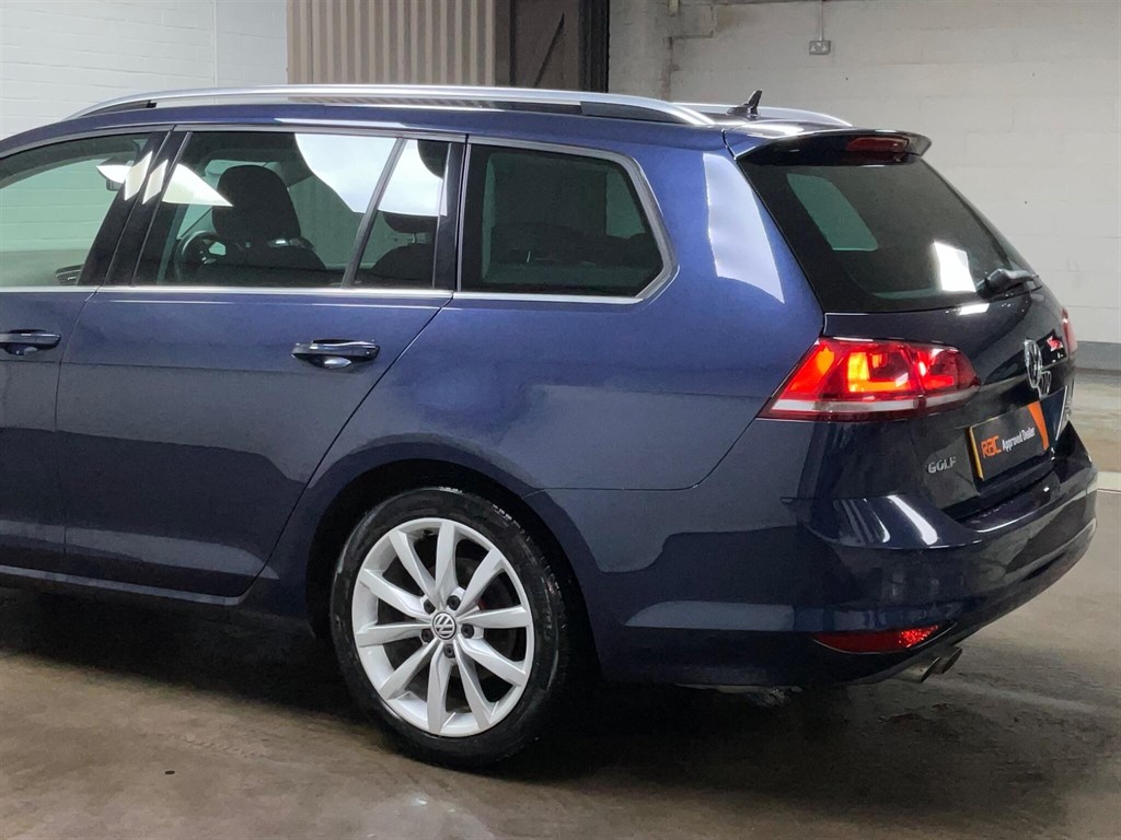 Used Volkswagen Golf 2015 for sale - 76534140: Photo 20