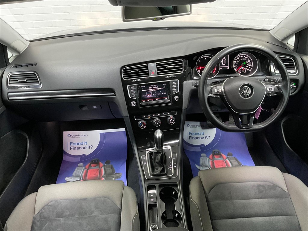 Used Volkswagen Golf 2015 for sale - 76534140: Photo 23