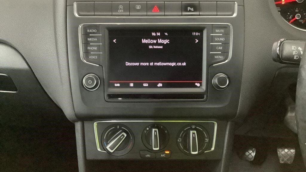 Used Volkswagen Polo 2014 for sale - 76366682: Photo 17