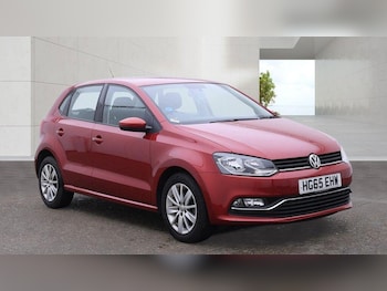 Used Volkswagen Polo 2015 for sale - 79474181: Photo