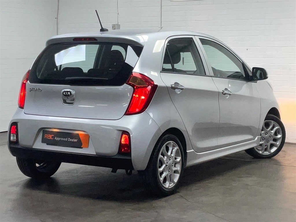 Used Kia Picanto 2016 for sale - 75997159: Photo 11