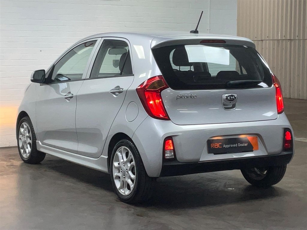 Used Kia Picanto 2016 for sale - 75997159: Photo 18