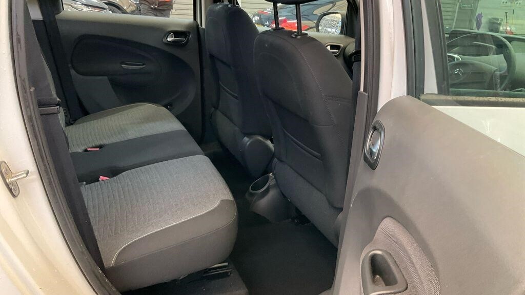 Used Citroen C3 Picasso 2016 for sale - 77165603: Photo 11