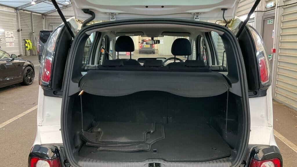 Used Citroen C3 Picasso 2016 for sale - 77165603: Photo 16