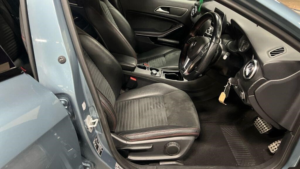 Used Mercedes-Benz A-Class 2013 for sale - 76709725: Photo 20