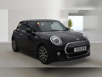 Used MINI Hatch 2019 for sale - 78538070: Photo