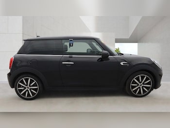 Used MINI Hatch 2019 for sale - 78538070: Photo