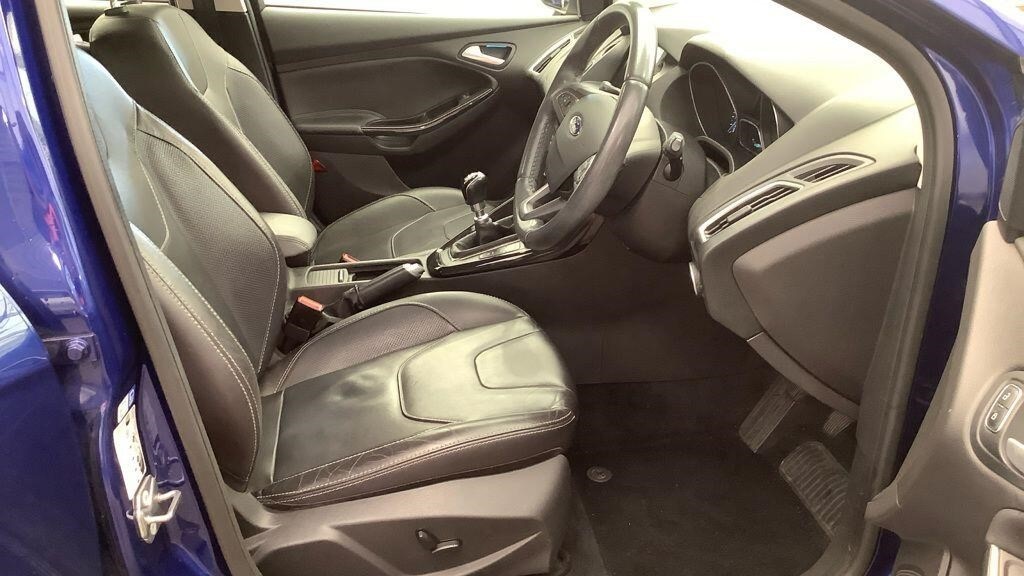 Used Ford Focus 2017 for sale - 76180239: Photo 12