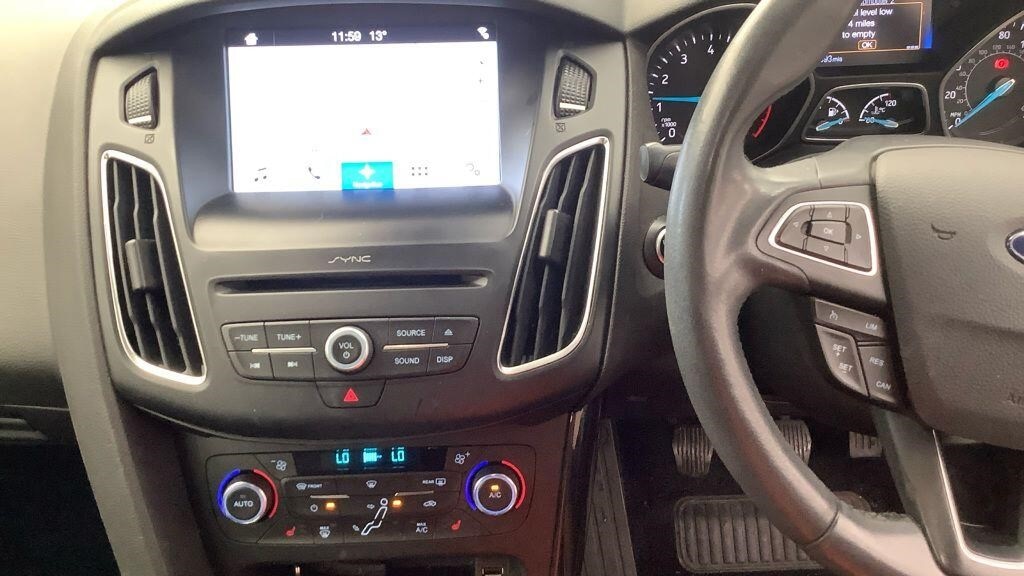 Used Ford Focus 2017 for sale - 76180239: Photo 16