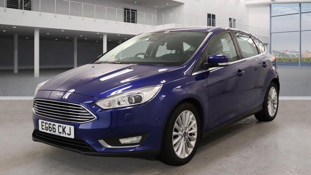 Used Ford Focus 2017 for sale - 76180239: Photo 3