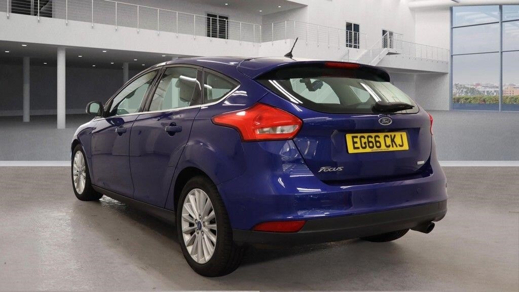 Used Ford Focus 2017 for sale - 76180239: Photo 6