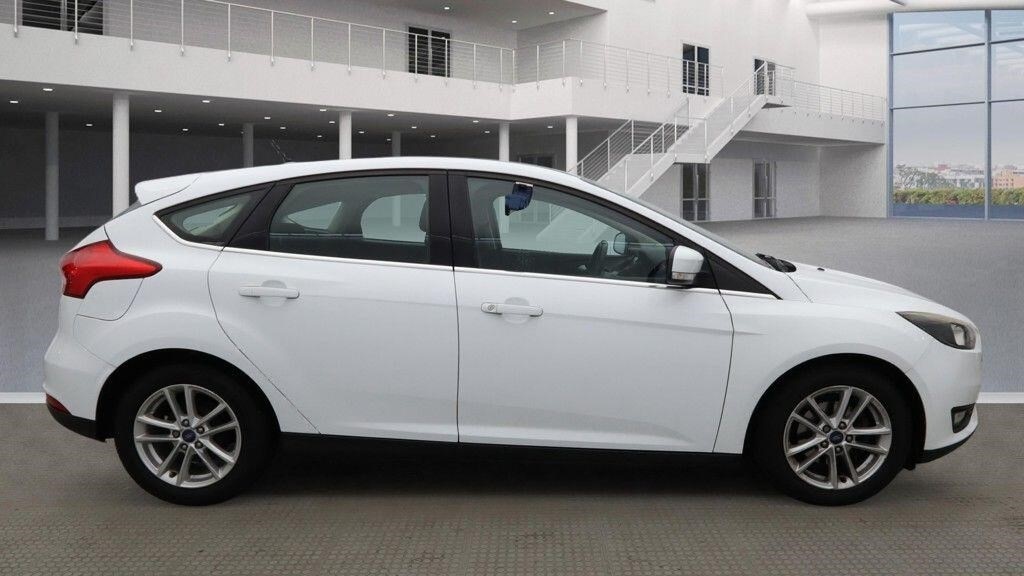 Used Ford Focus 2016 for sale - 77746339: Photo 4