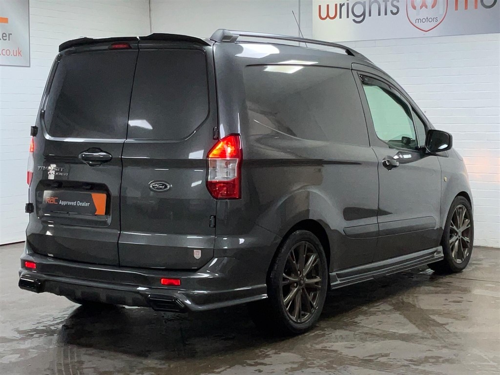 Used Ford Transit Courier 2015 for sale - 76344213: Photo 10