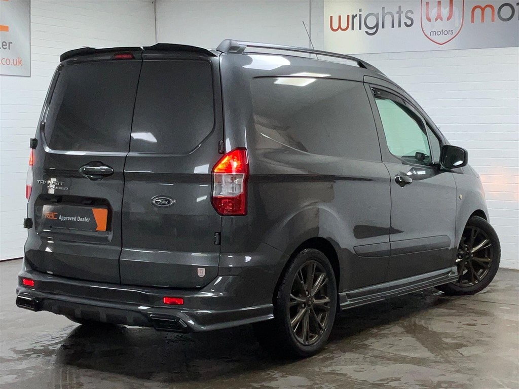 Used Ford Transit Courier 2015 for sale - 76344213: Photo 11