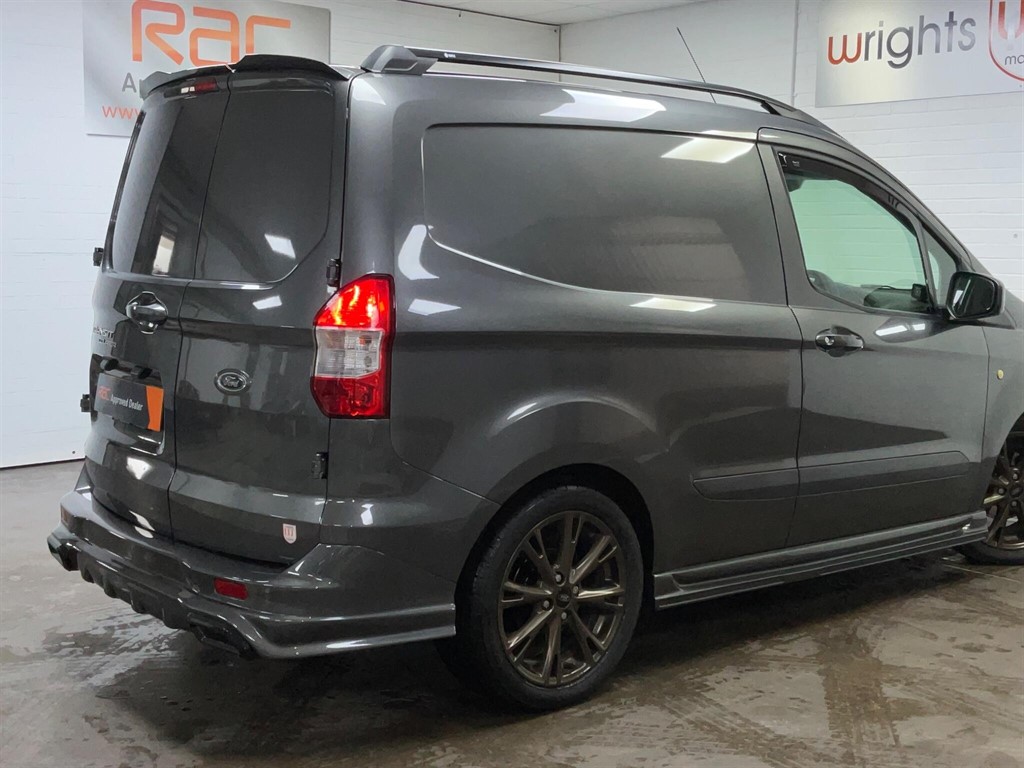 Used Ford Transit Courier 2015 for sale - 76344213: Photo 12