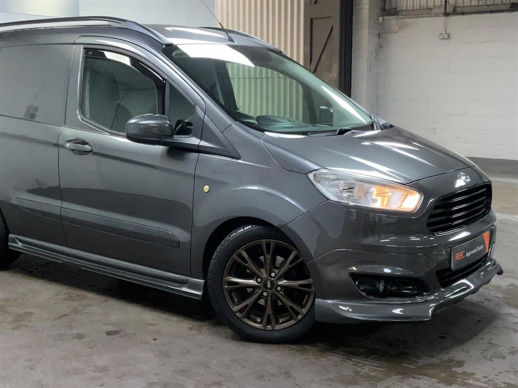 Used Ford Transit Courier 2015 for sale - 76344213: Photo 17
