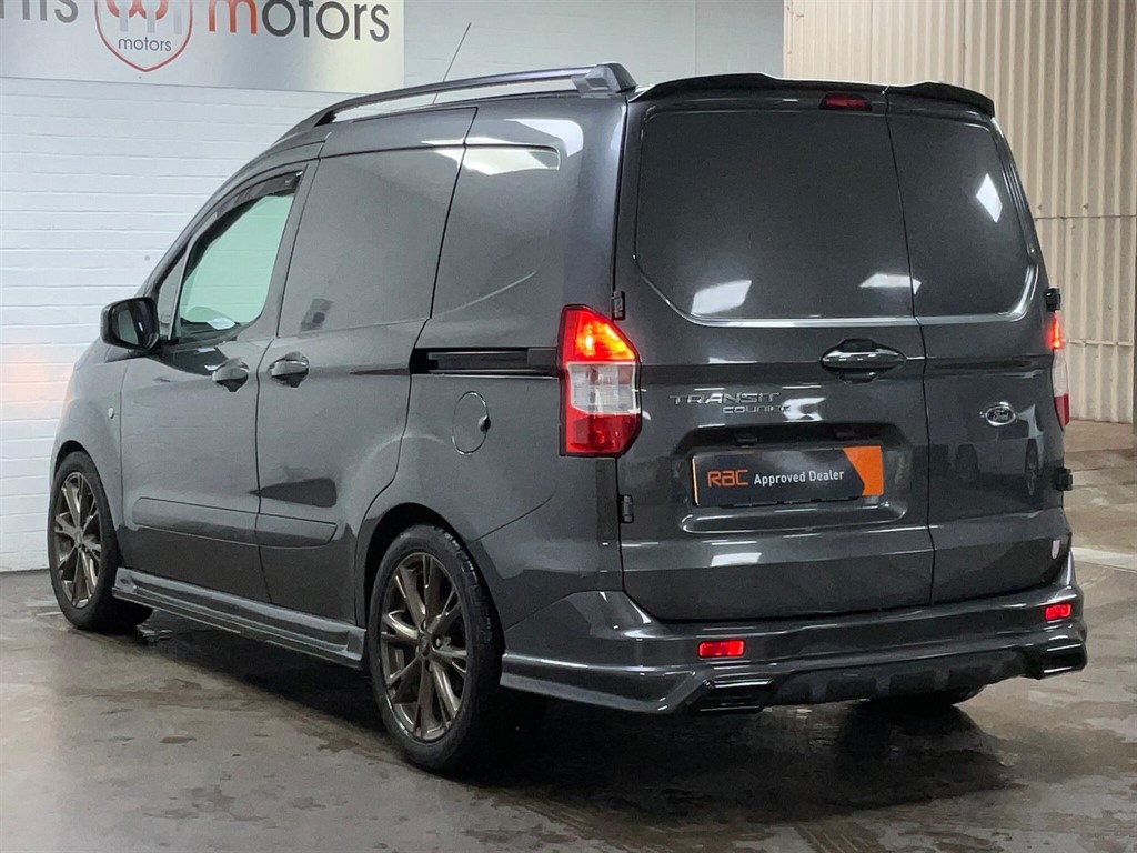 Used Ford Transit Courier 2015 for sale - 76344213: Photo 18