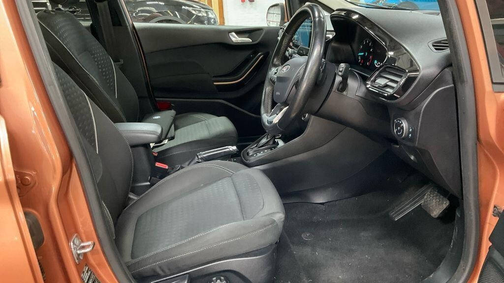 Used Ford Fiesta 2017 for sale - 76709720: Photo 10