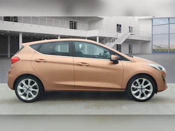 Used Ford Fiesta 2017 for sale - 76709720: Photo
