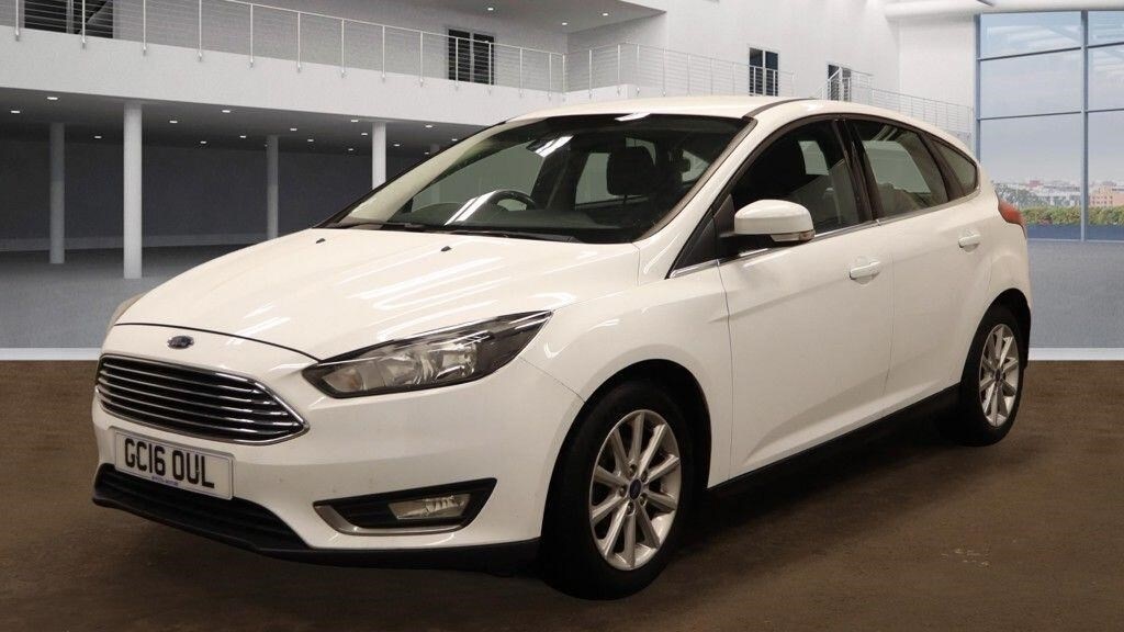 Used Ford Focus 2016 for sale - 76894994: Photo 2