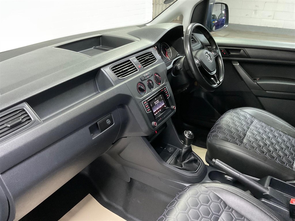 Used Volkswagen Caddy 2018 for sale - 76302545: Photo 24