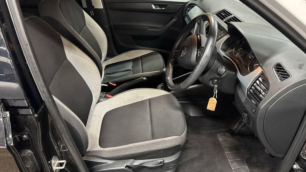 Used Skoda Fabia 2018 for sale - 77165605: Photo 10