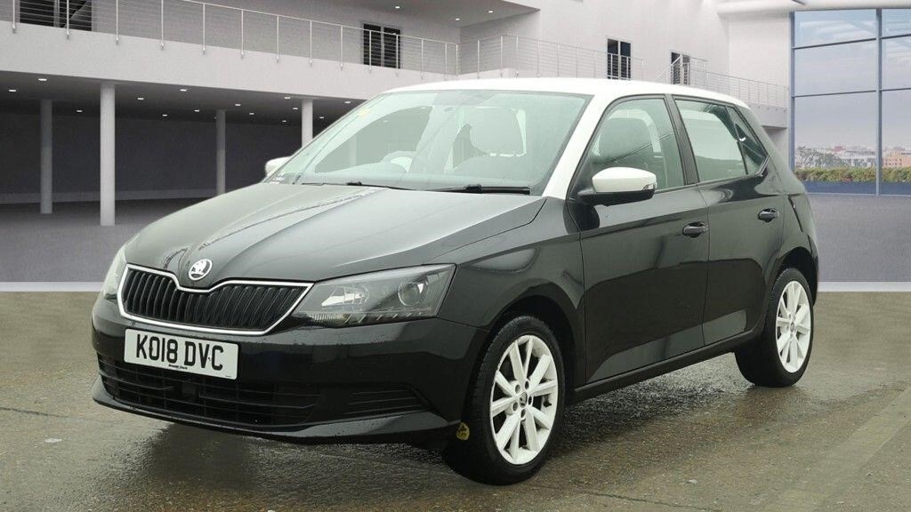 Used Skoda Fabia 2018 for sale - 77165605: Photo 2