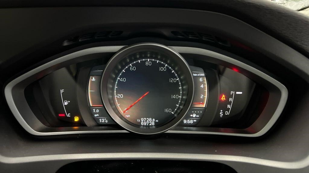 Used Volvo V40 Cross Country 2017 for sale - 75984967: Photo 17