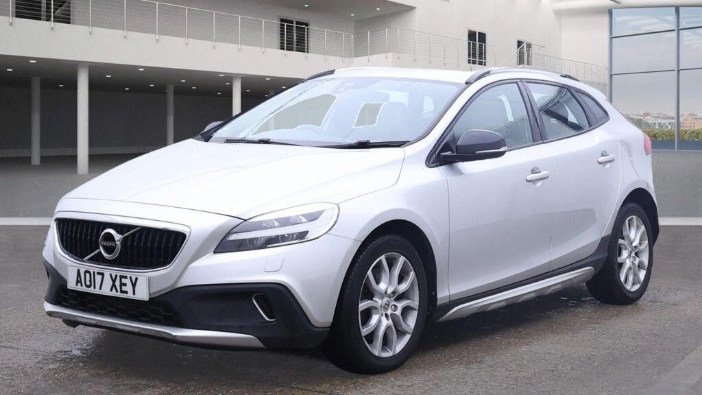 Used Volvo V40 Cross Country 2017 for sale - 75984967: Photo 3