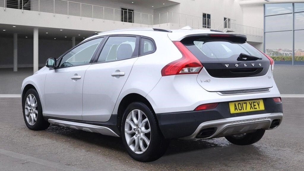 Used Volvo V40 Cross Country 2017 for sale - 75984967: Photo 6
